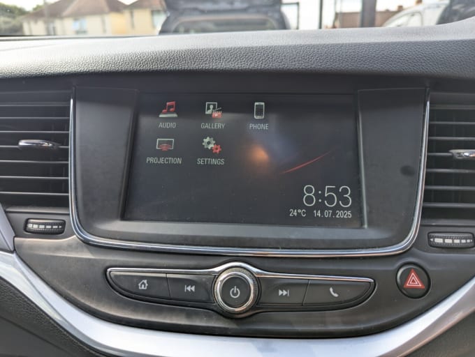 2025 Vauxhall Astra