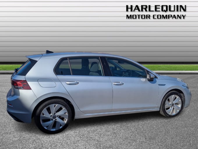 2025 Volkswagen Golf