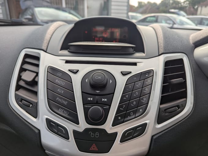 2025 Ford Fiesta