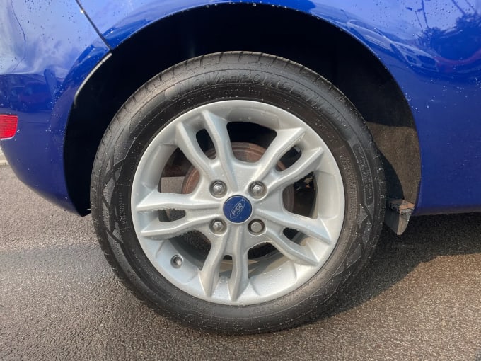 2017 Ford Fiesta
