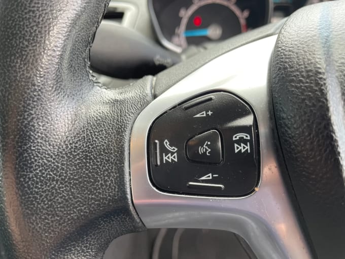 2017 Ford Fiesta