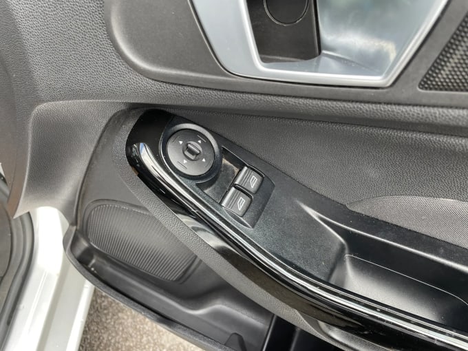 2017 Ford Fiesta