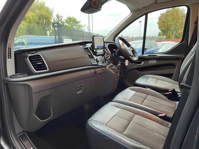 2022 Ford Transit Custom