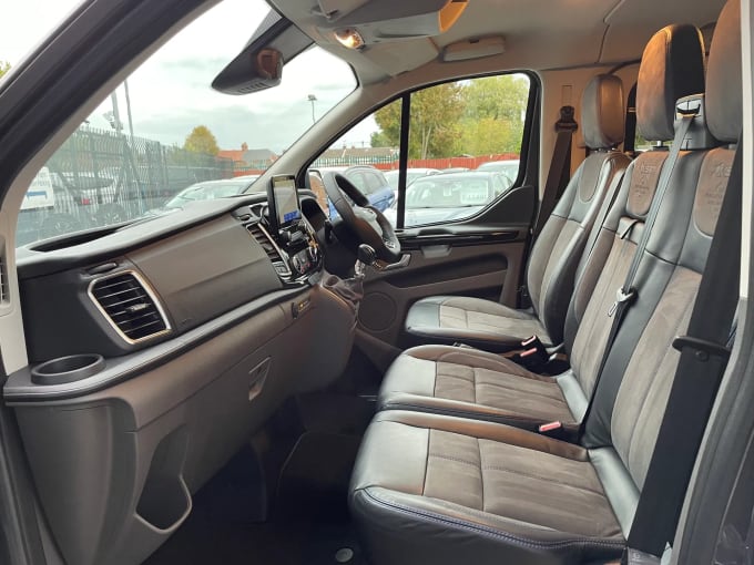 2022 Ford Transit Custom