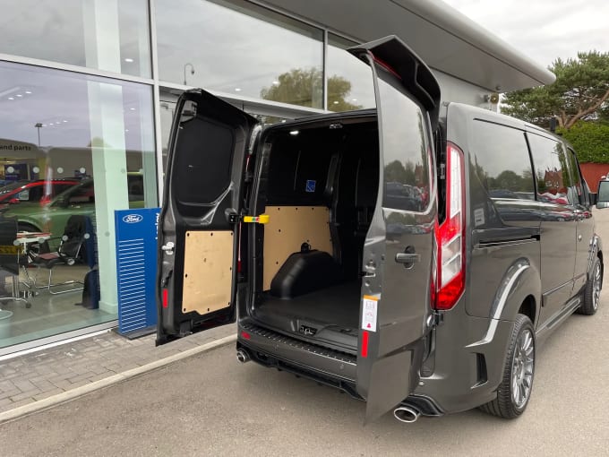 2022 Ford Transit Custom