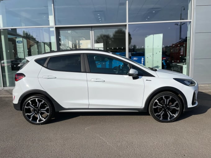 2022 Ford Fiesta