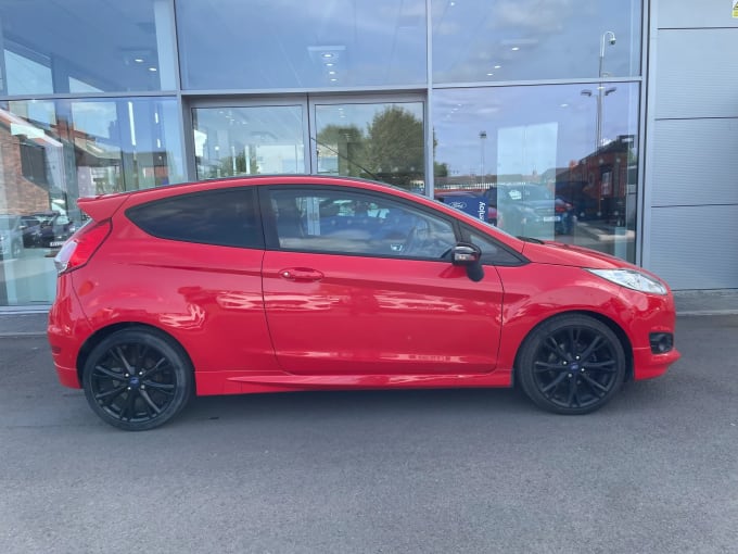 2015 Ford Fiesta