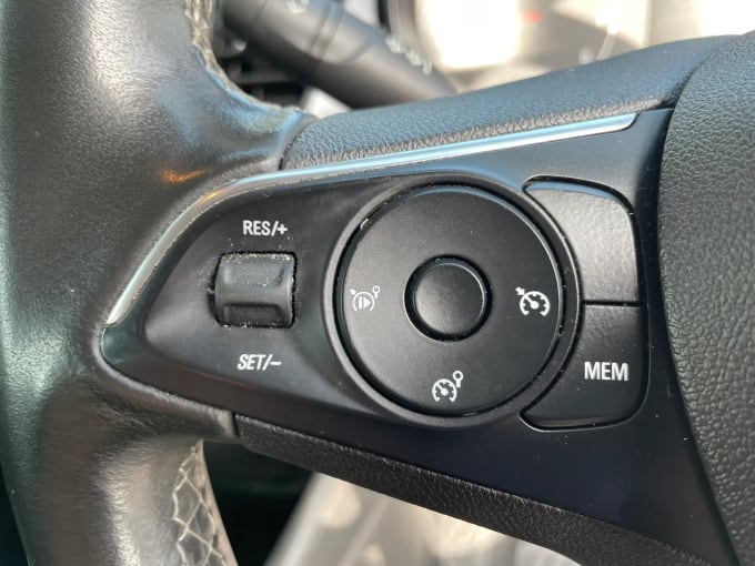 2019 Vauxhall Crossland X