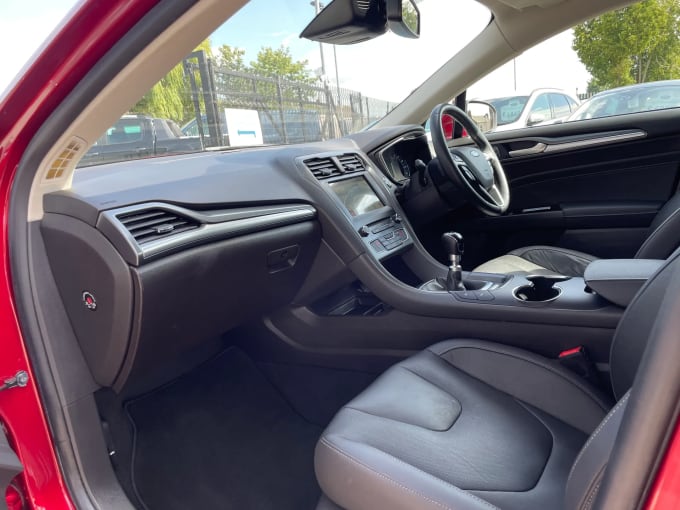 2018 Ford Mondeo