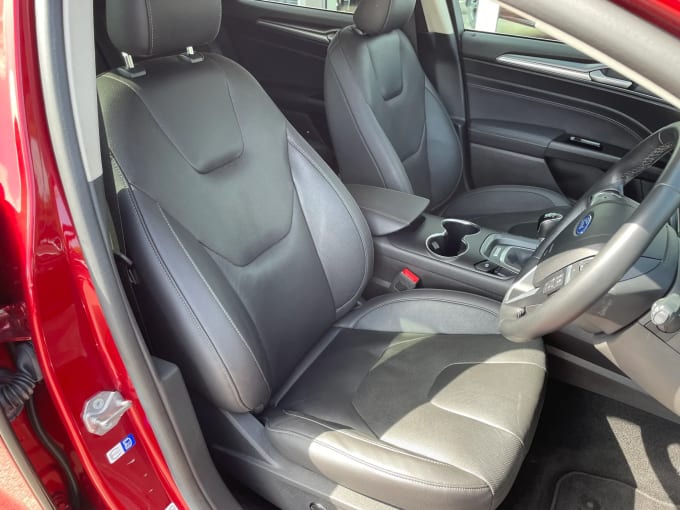 2018 Ford Mondeo