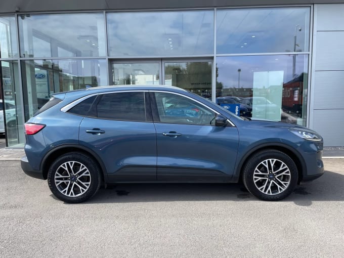 2021 Ford Kuga