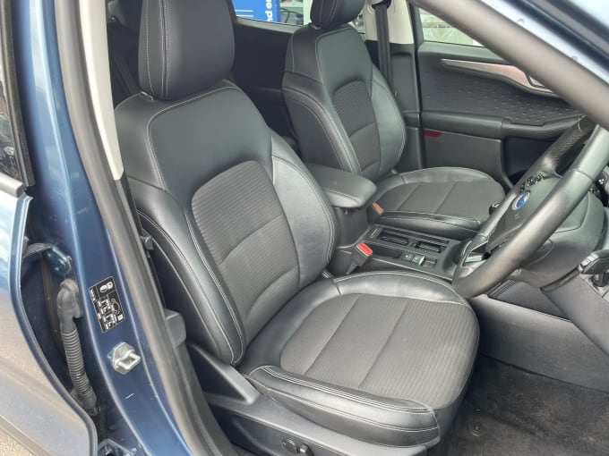 2021 Ford Kuga
