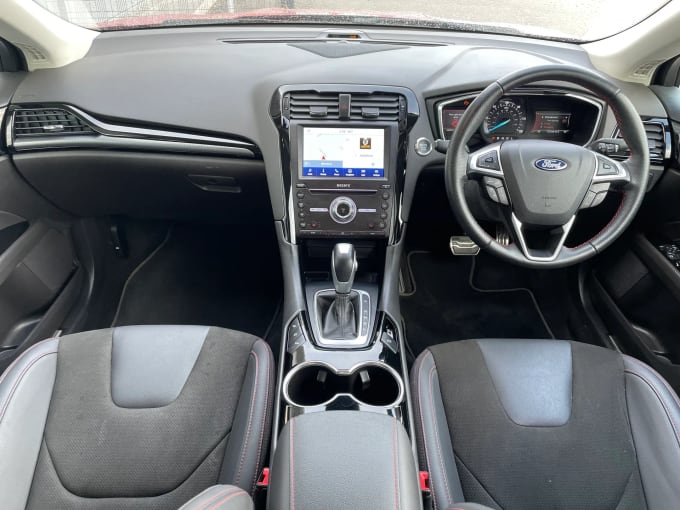 2022 Ford Mondeo