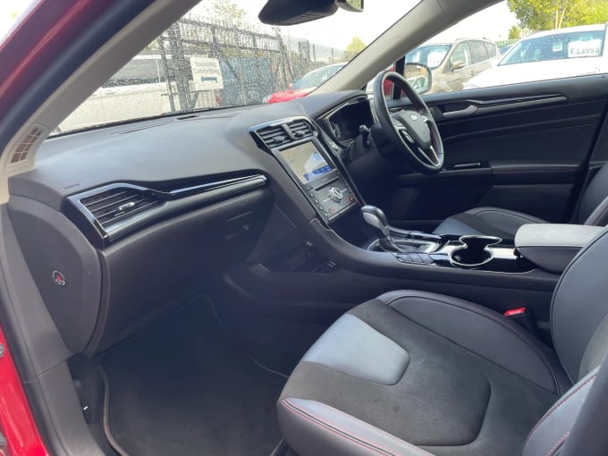 2022 Ford Mondeo