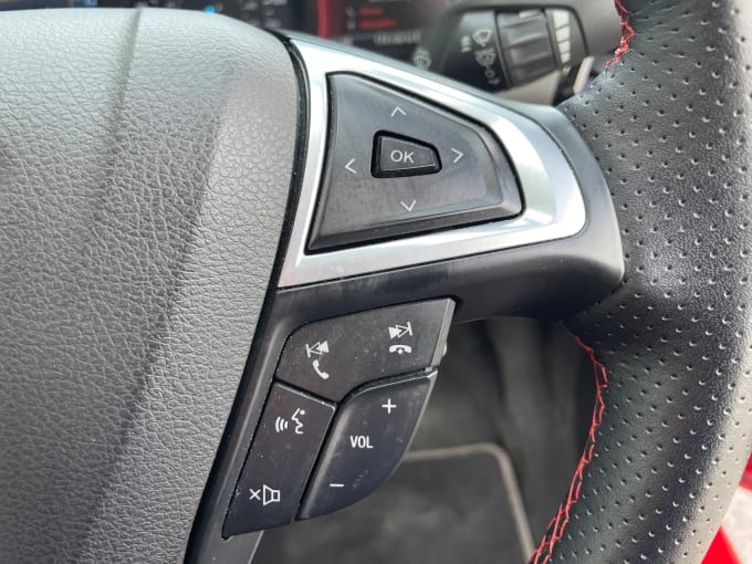 2022 Ford Mondeo