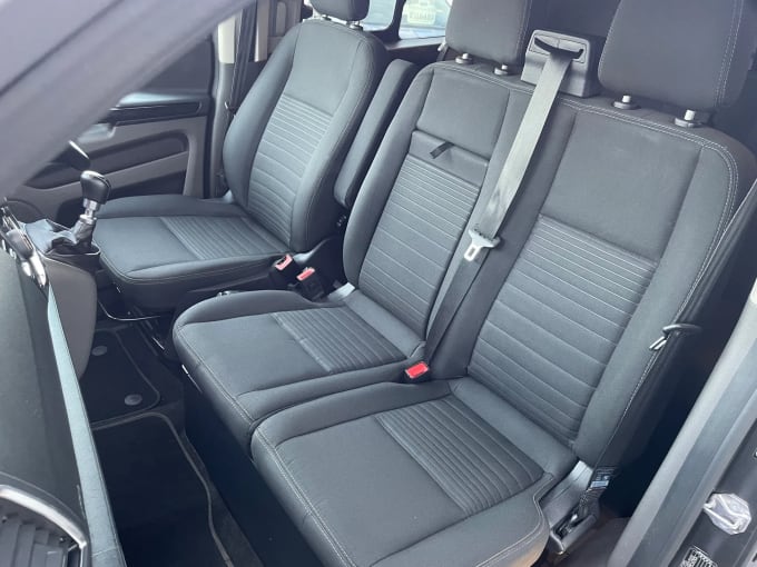 2023 Ford Transit Custom