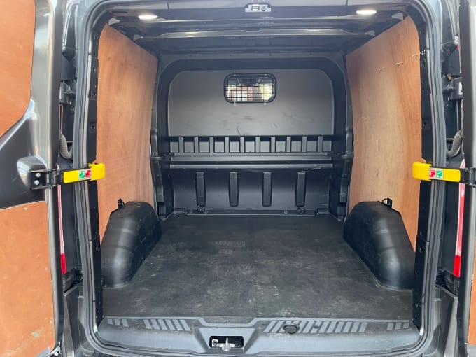 2023 Ford Transit Custom