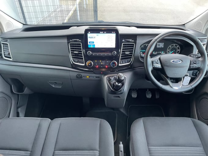 2023 Ford Transit Custom