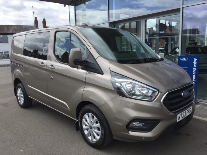 2023 Ford Transit Custom