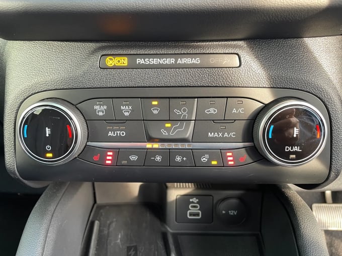 2023 Ford Kuga