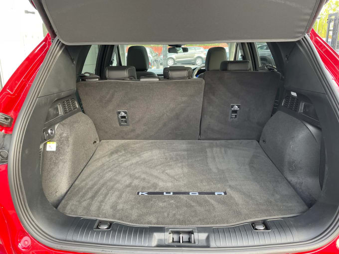 2023 Ford Kuga