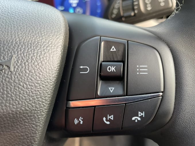 2023 Ford Kuga