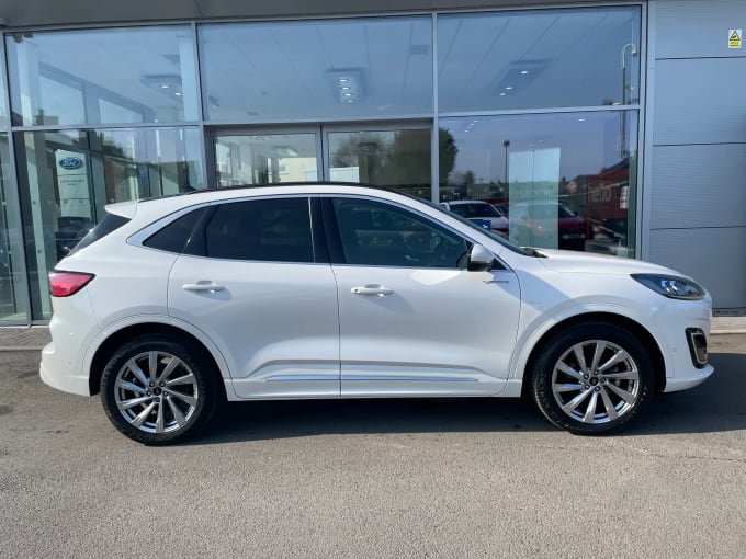 2022 Ford Kuga