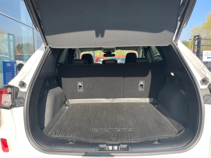 2022 Ford Kuga