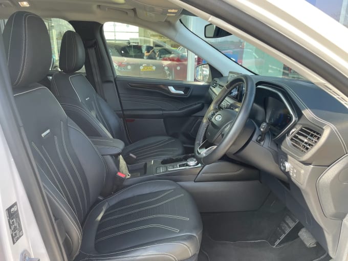 2022 Ford Kuga