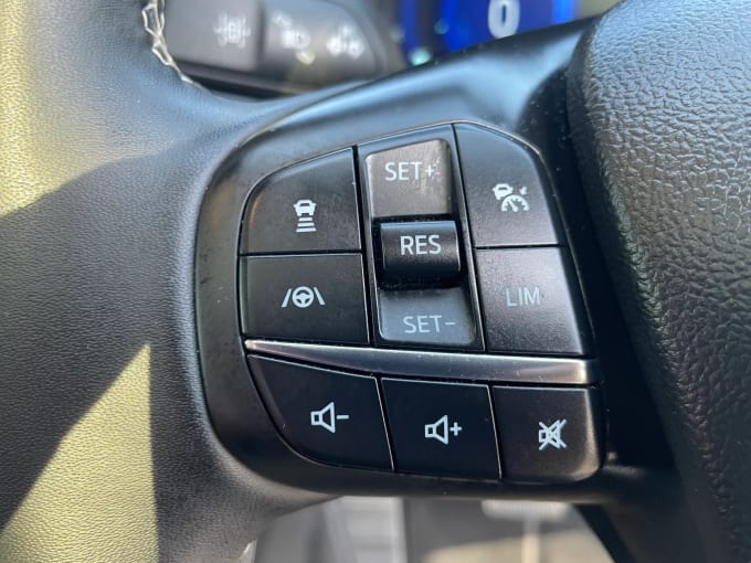 2022 Ford Kuga
