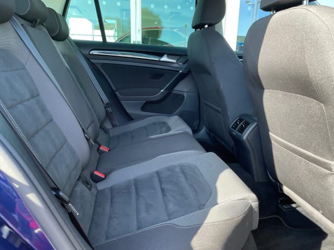 2018 Volkswagen Golf