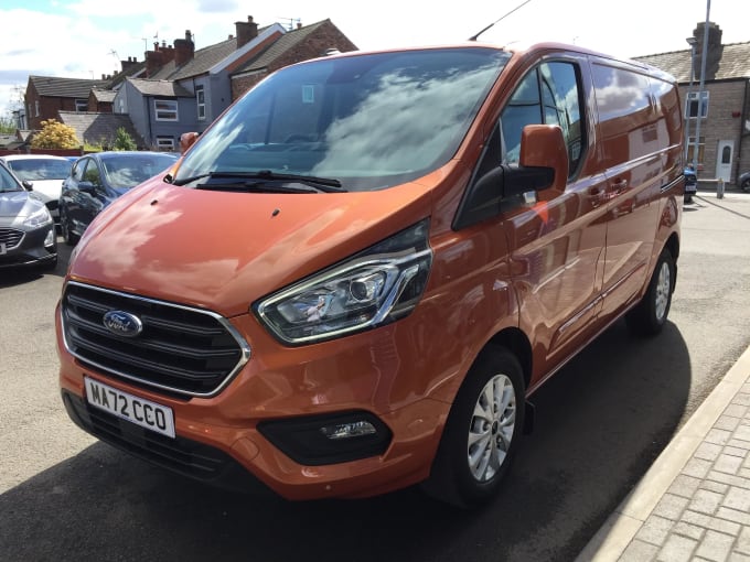 2022 Ford Transit Custom