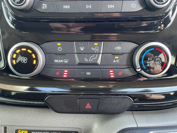 2022 Ford Tourneo Custom