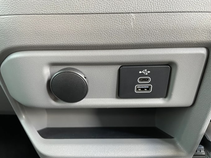 2024 Ford Transit Custom