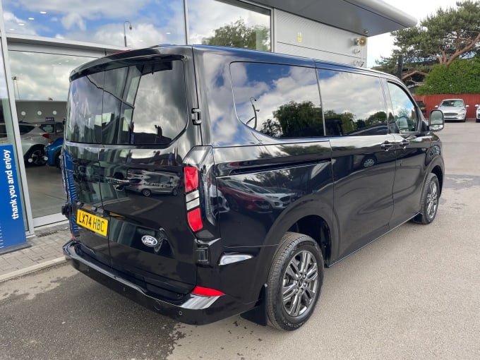 2024 Ford Transit Custom