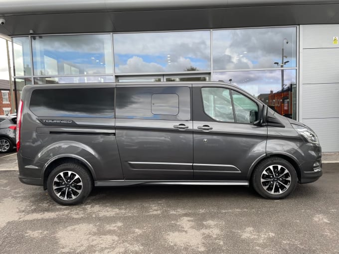 2022 Ford Tourneo Custom