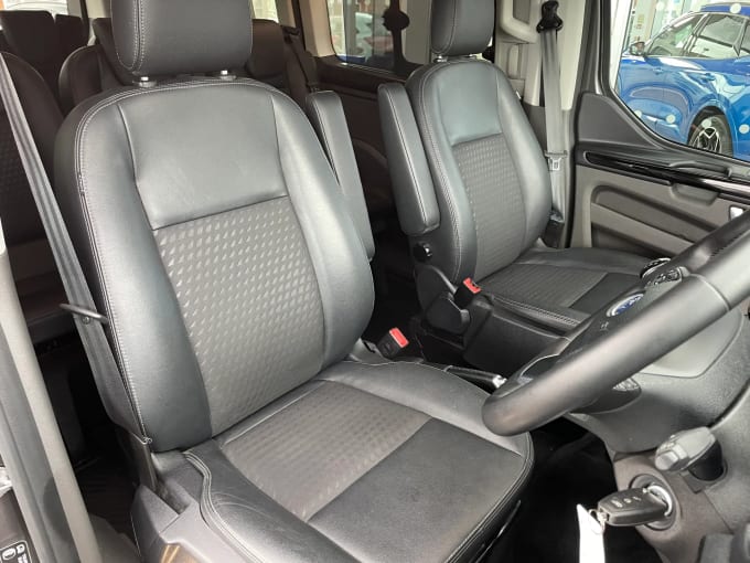 2022 Ford Tourneo Custom