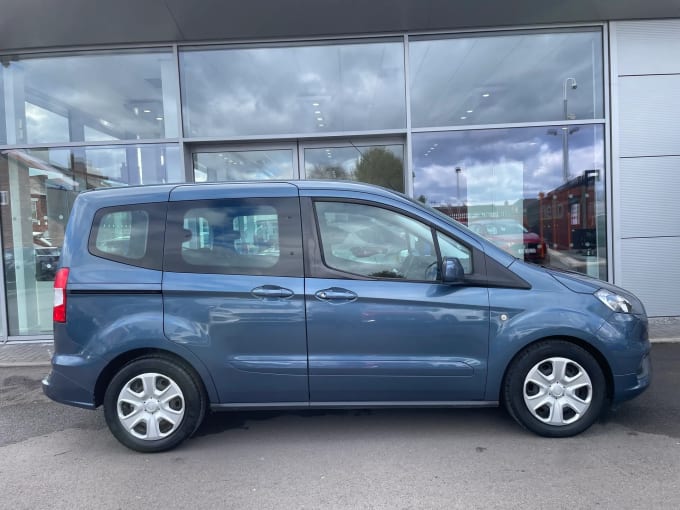 2019 Ford Tourneo Courier