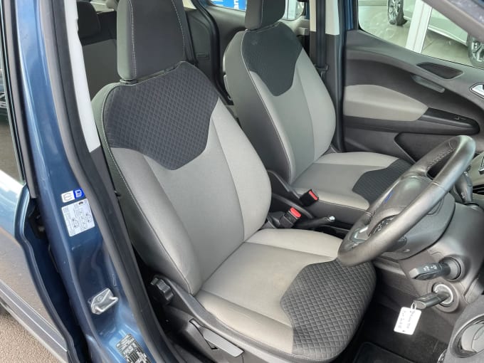 2019 Ford Tourneo Courier