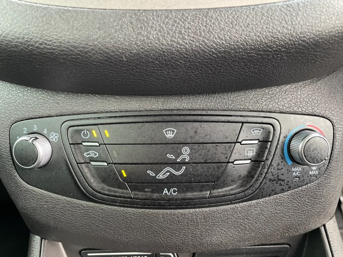 2019 Ford Tourneo Courier