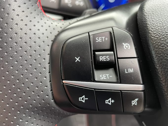 2022 Ford Kuga