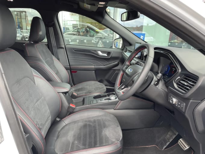 2022 Ford Kuga