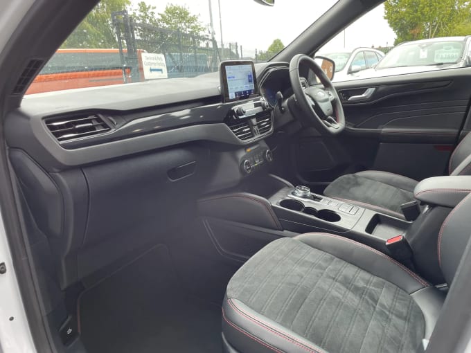 2022 Ford Kuga