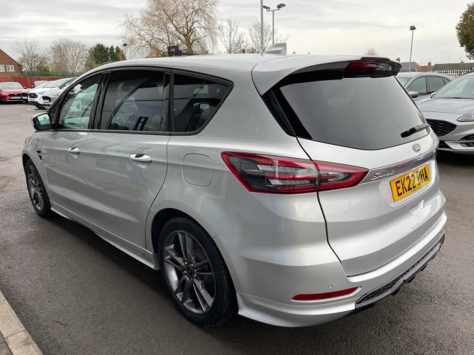 2022 Ford S-max