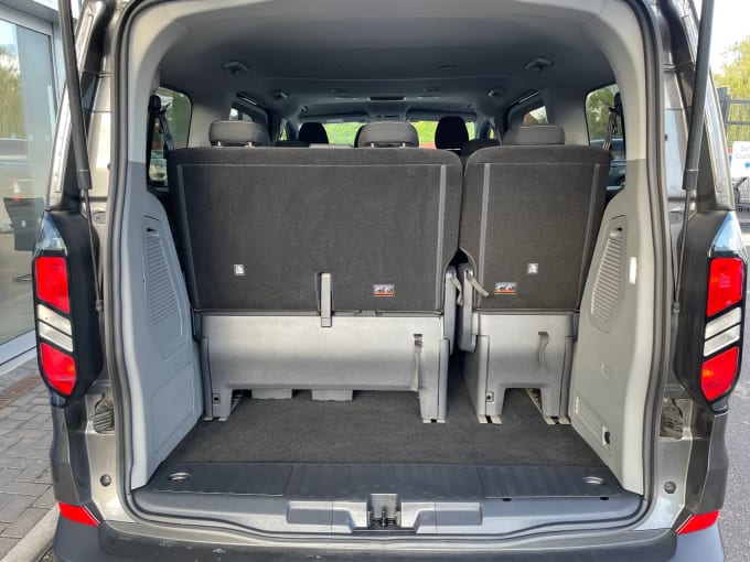 2024 Ford Tourneo Custom