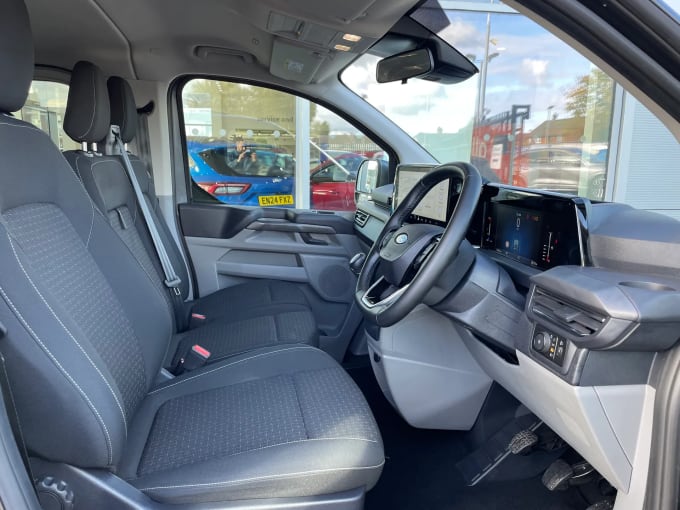 2024 Ford Tourneo Custom