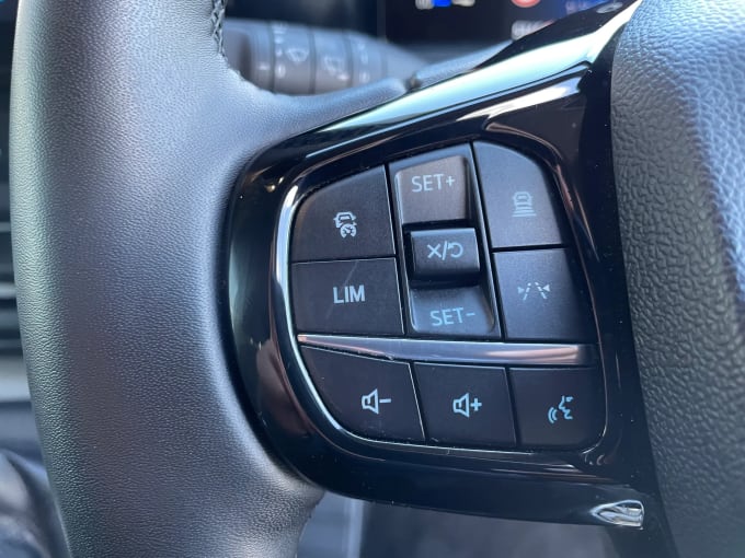 2024 Ford Tourneo Custom