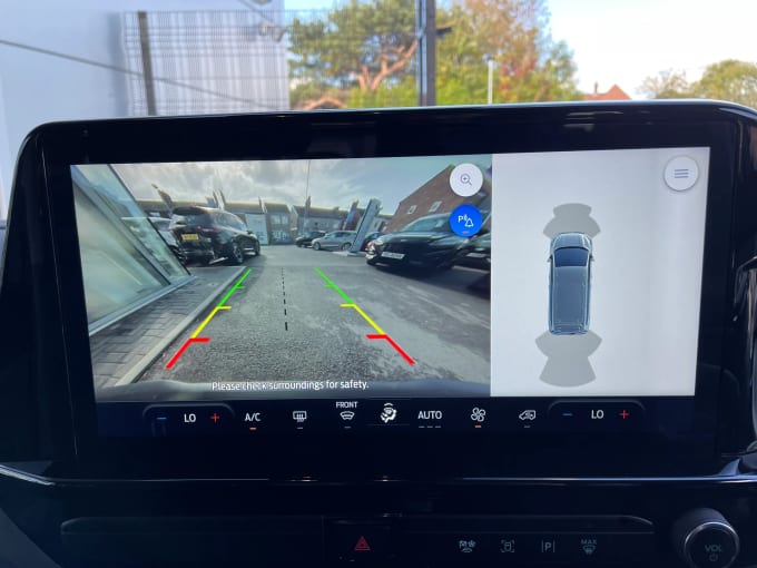 2024 Ford Tourneo Custom