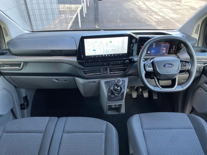 2024 Ford Tourneo Custom