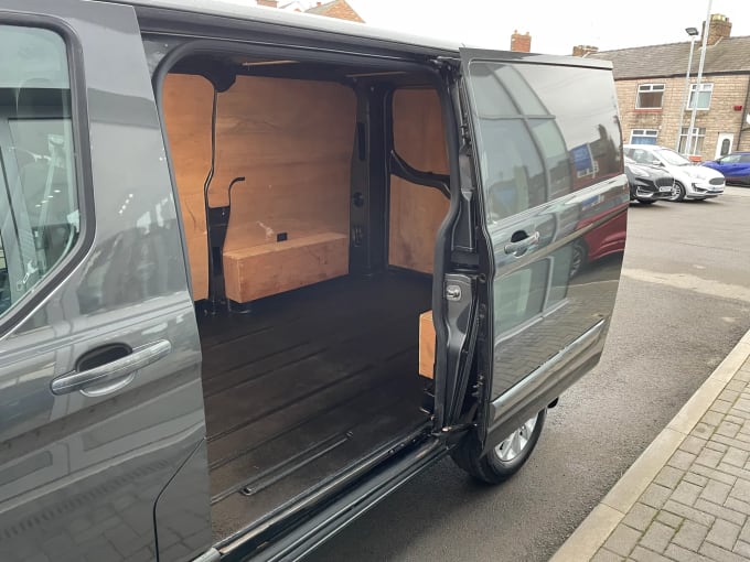 2023 Ford Transit Custom